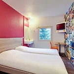Hotelf1 Centre Ouest