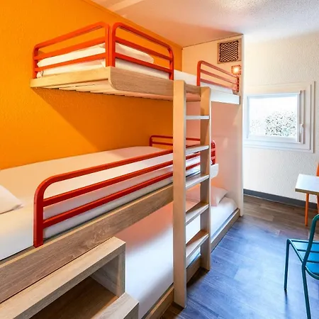 Hotelf1 Centre Ouest 2*