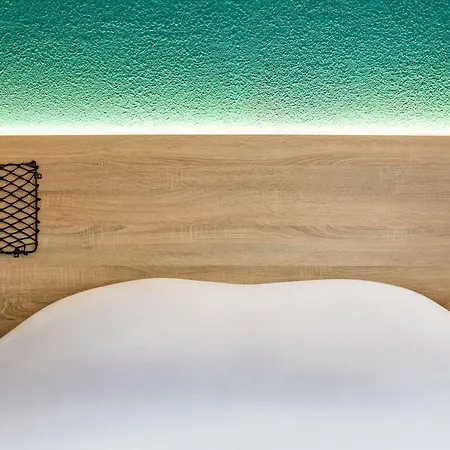 Hotelf1 Centre Ouest Hotel 2*