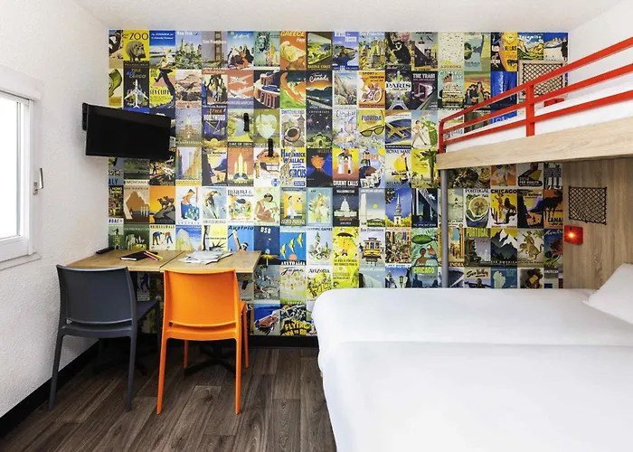 Hotelf1 Centre Ouest 2*