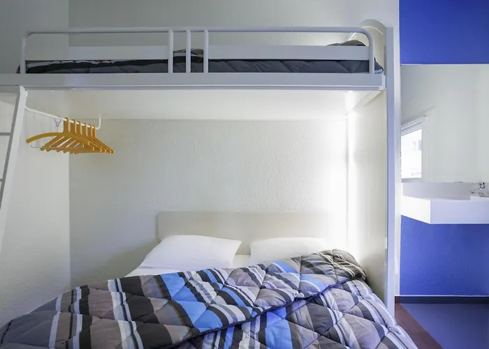 Hotel Hotelf1 Centre Ouest 2*