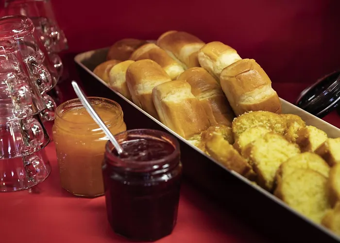 Hotelf1 Centre Ouest